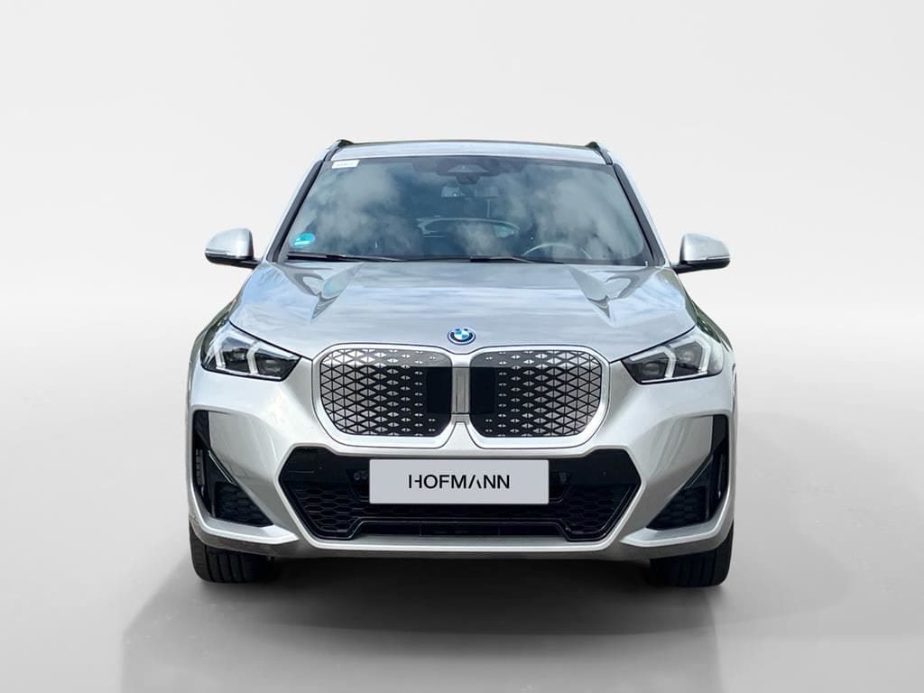 BMW iX1 eDrive20 M Sport AHK ACC H K Memory SHZ foto 2
