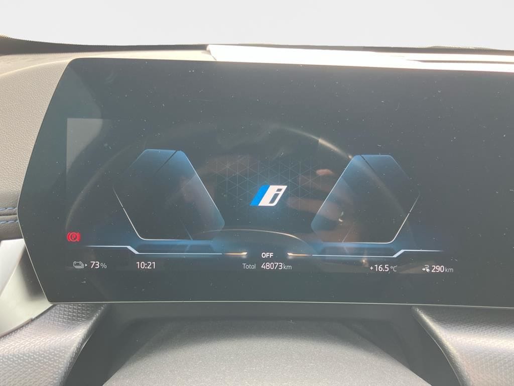 BMW iX1 eDrive20 M Sport AHK ACC H K Memory SHZ foto 14