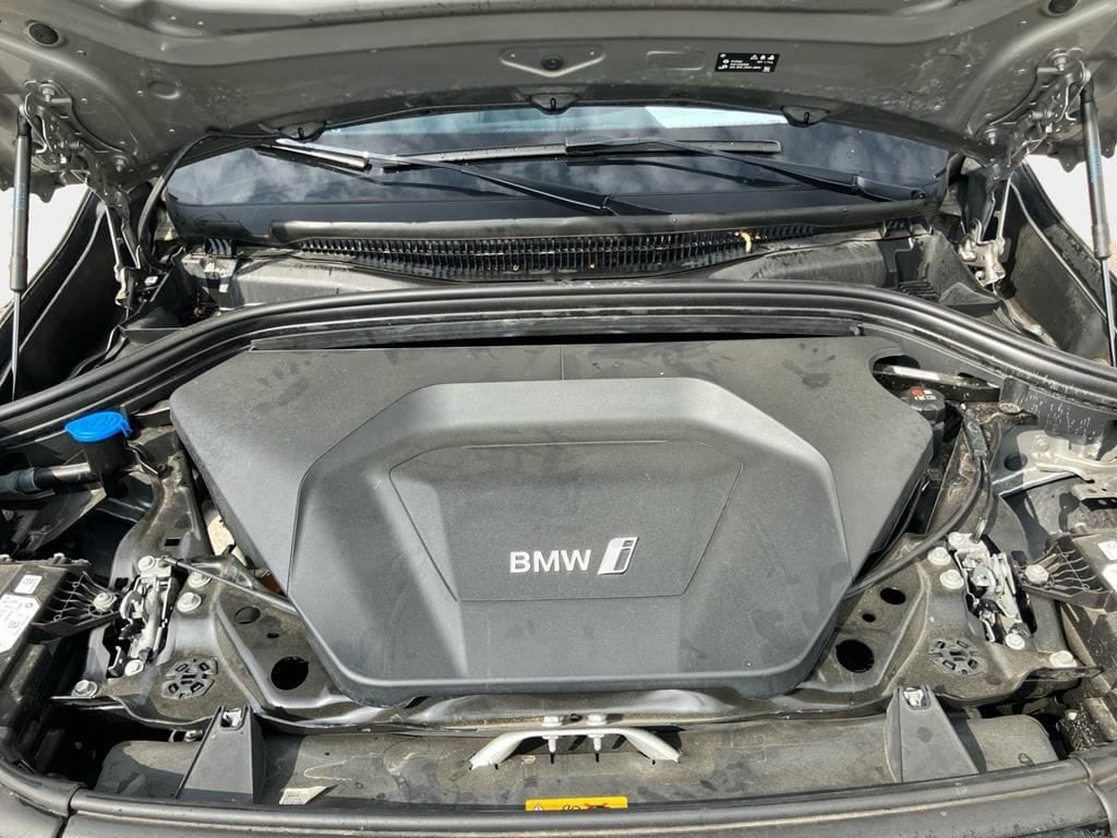 BMW iX1 eDrive20 M Sport AHK ACC H K Memory SHZ foto 19