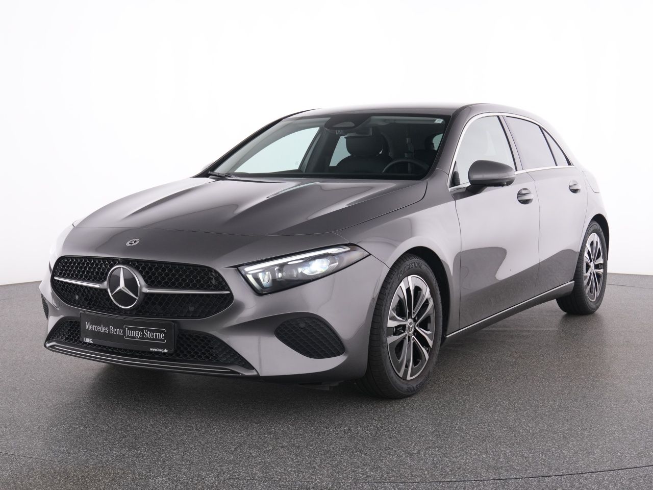 Mercedes-Benz A 250 4M Progressive NavPrem MBeam TotwA Mem 360 foto 2