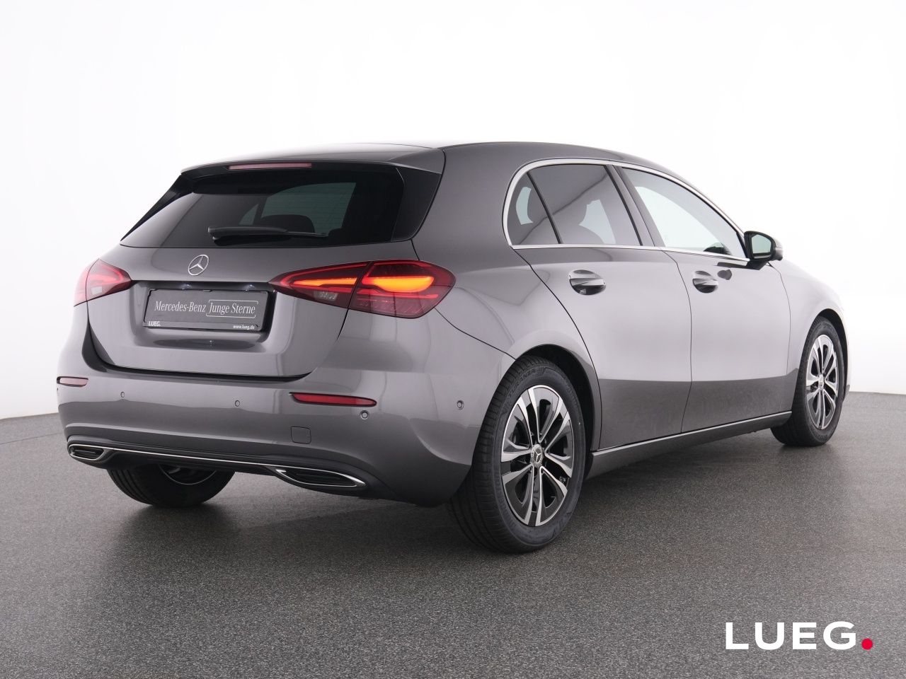 Mercedes-Benz A 250 4M Progressive NavPrem MBeam TotwA Mem 360 foto 3
