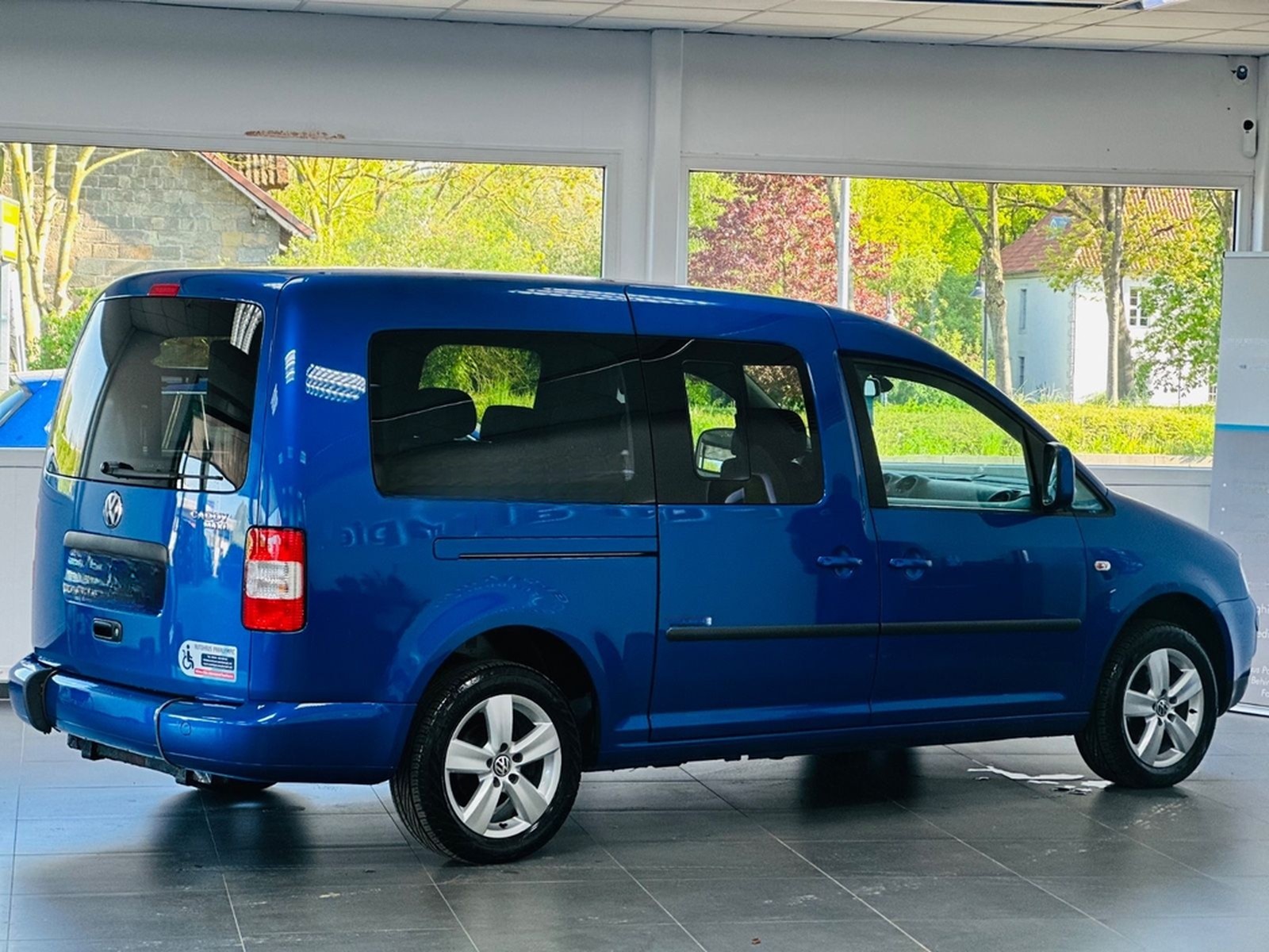 Volkswagen Caddy Maxi Life Team Behindertengerecht-Rampe foto 4