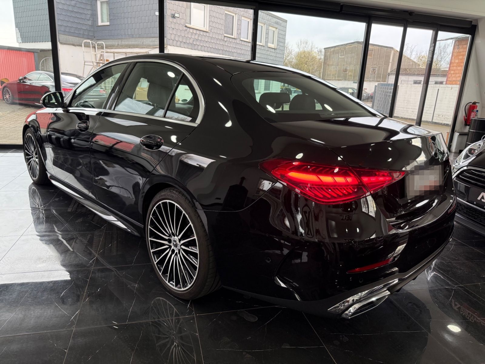Mercedes-Benz C 300 AMG DISTR PANO LENK HZG DIGITAL AHK 360 foto 3