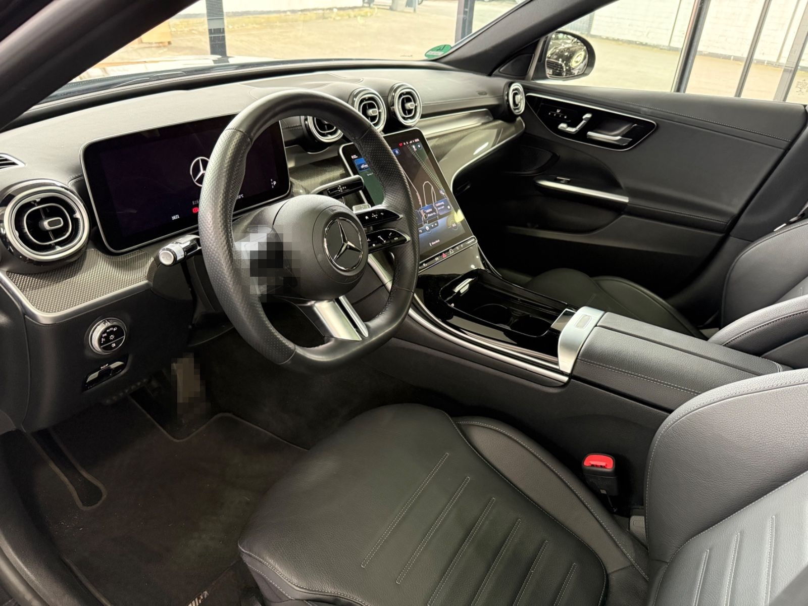 Mercedes-Benz C 300 AMG DISTR PANO LENK HZG DIGITAL AHK 360 foto 7