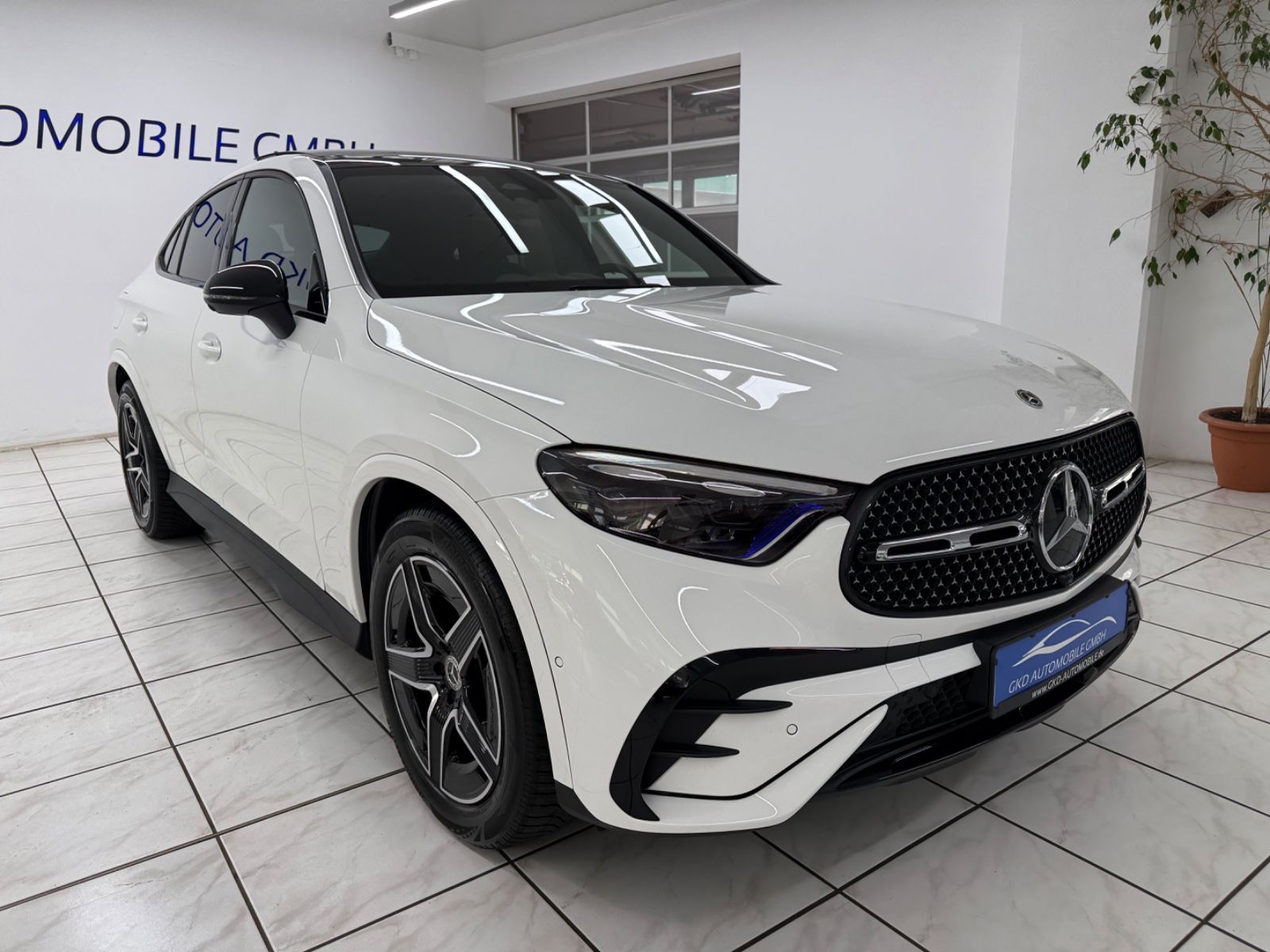 Mercedes-Benz GLC 300d 4M Coupé AMG Line Night Pano Memory 360 foto 4
