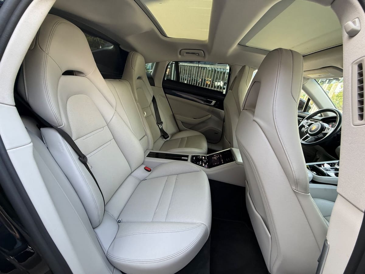 Porsche Panamera 4S Sport AGA Pano BOSE Individual foto 19