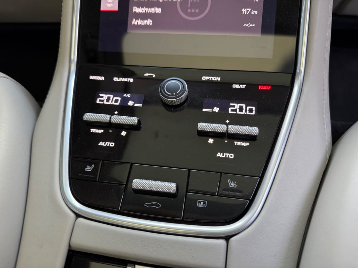 Porsche Panamera 4S Sport AGA Pano BOSE Individual foto 22