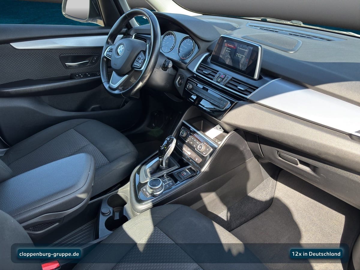 BMW 220i Advantage Navi+Kamera+SHZ+KeyGO+HiFi+WR+LED foto 19