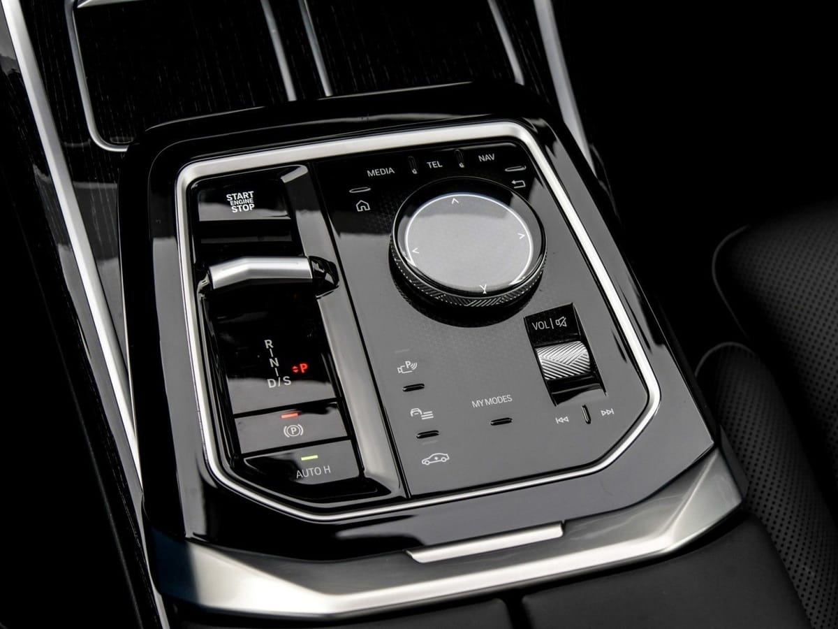 BMW 740d xDrive M SPORT HuD DA PROF 360° STANDHZG SK foto 10