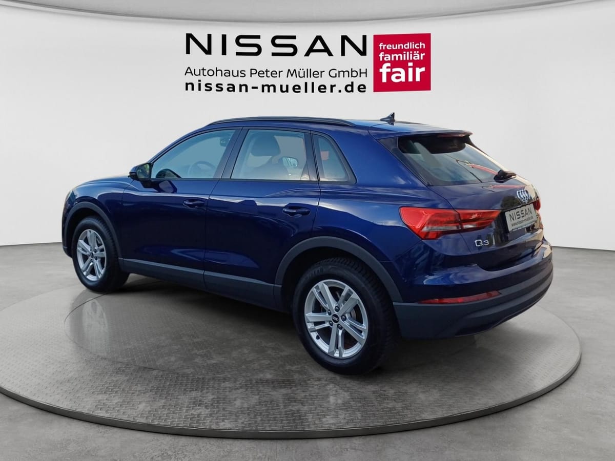 Audi Q3 35 TFSI Basis foto 3