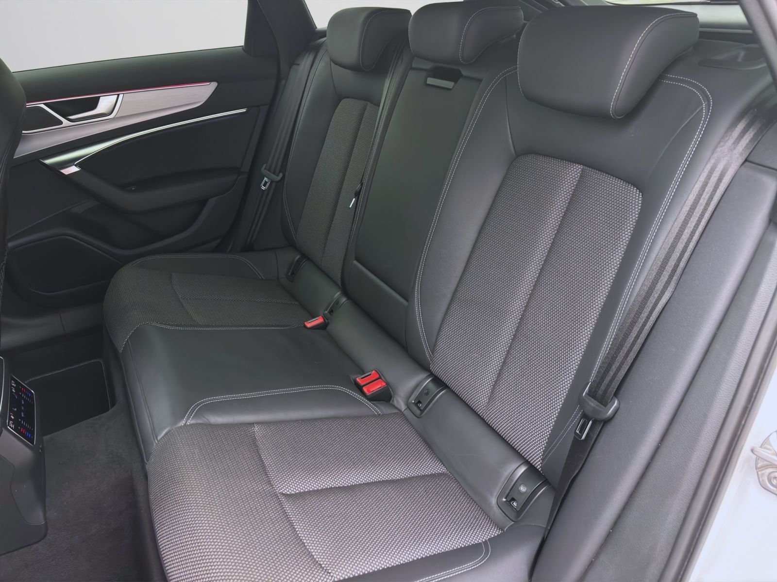 Audi A6 Avant 50 TDI Q 2x S LINE PANO AHK LM21 VIRTUA foto 14