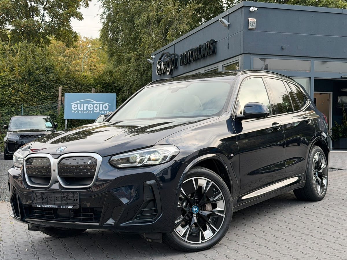 BMW iX3 Impressive Head Up - Panorama -M Sportpaket/