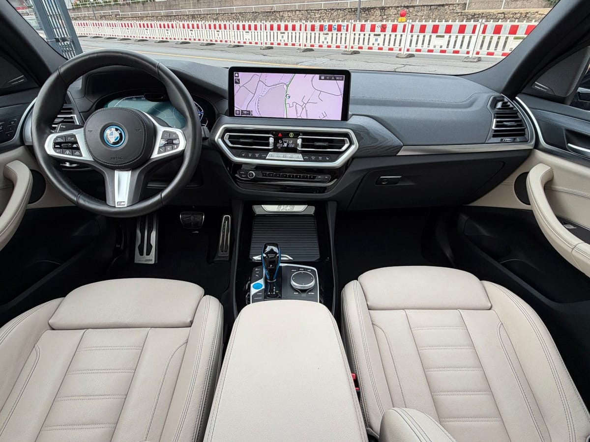 BMW iX3 Impressive Head Up - Panorama -M Sportpaket/ foto 15