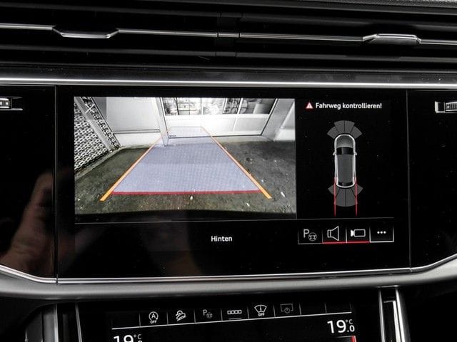 Audi Q8 55 Qu. AHK CAM ACC ALU21 HEADUP eKLAPPE foto 12