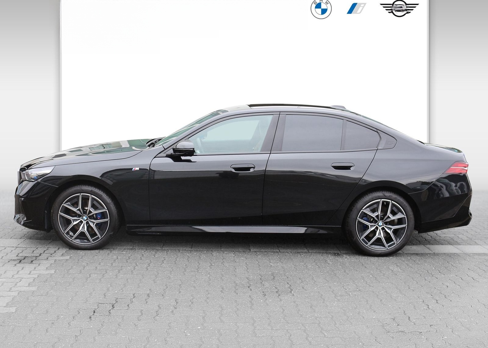 BMW 520d M Sportpaket AHK Pano STHZ Head-Up HK HiFi foto 3