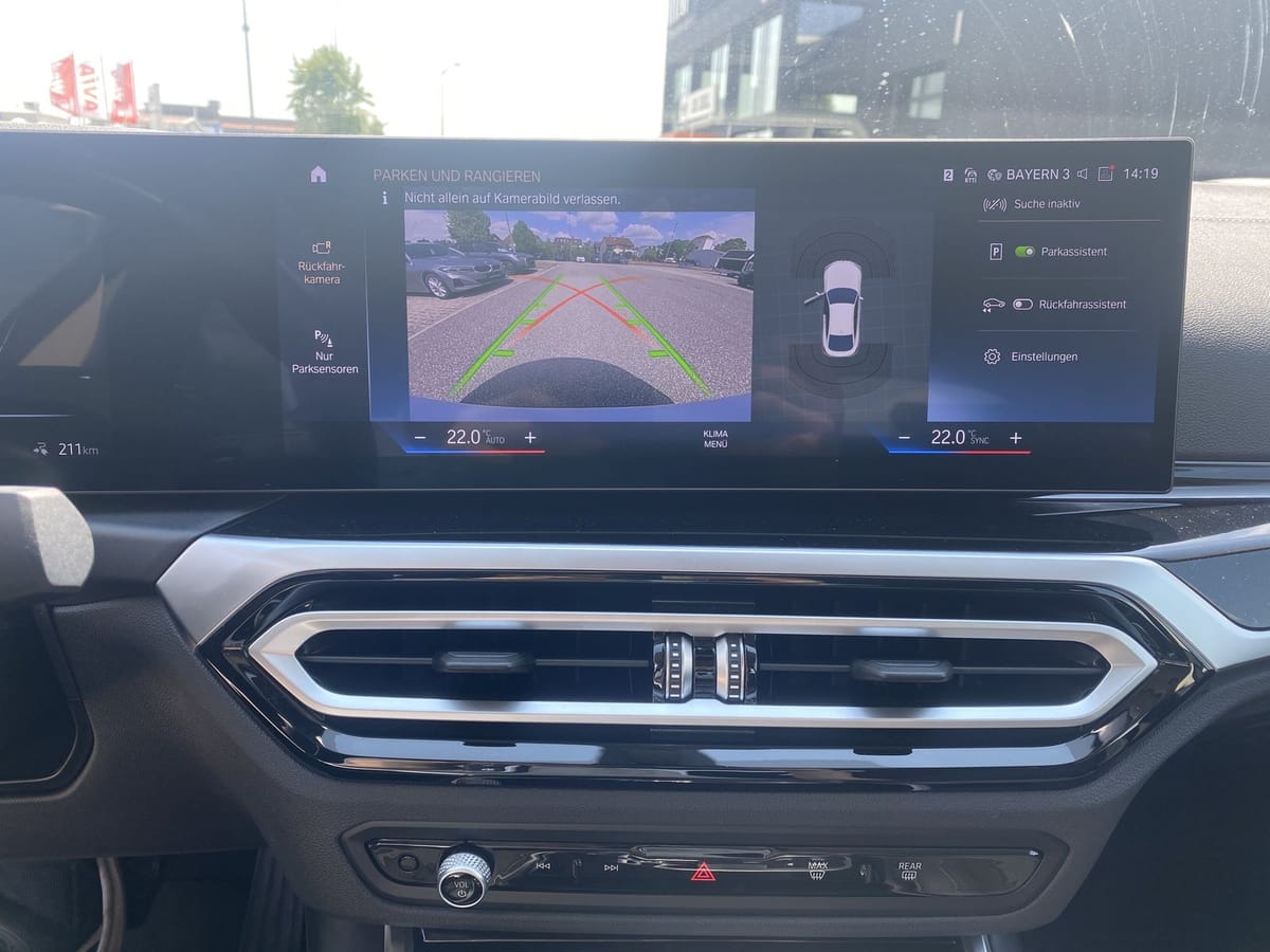 BMW i4 eDrive40 Gran Coupé RFK DAB SHZ foto 11