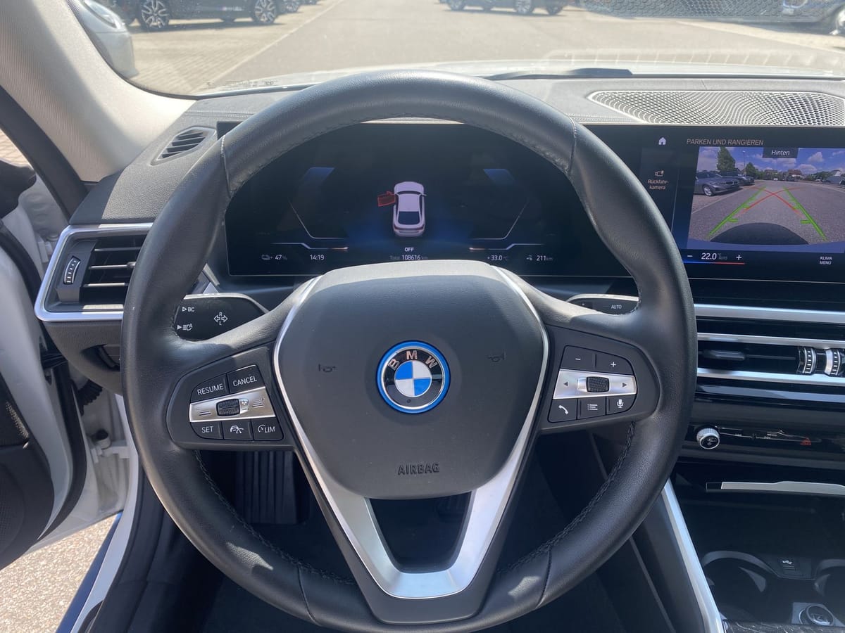 BMW i4 eDrive40 Gran Coupé RFK DAB SHZ foto 12