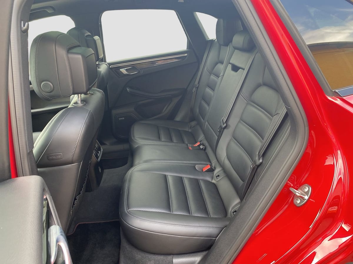Porsche Macan GTS PDK Xenon Luft RFK Pano AHK Bose Tempo foto 15