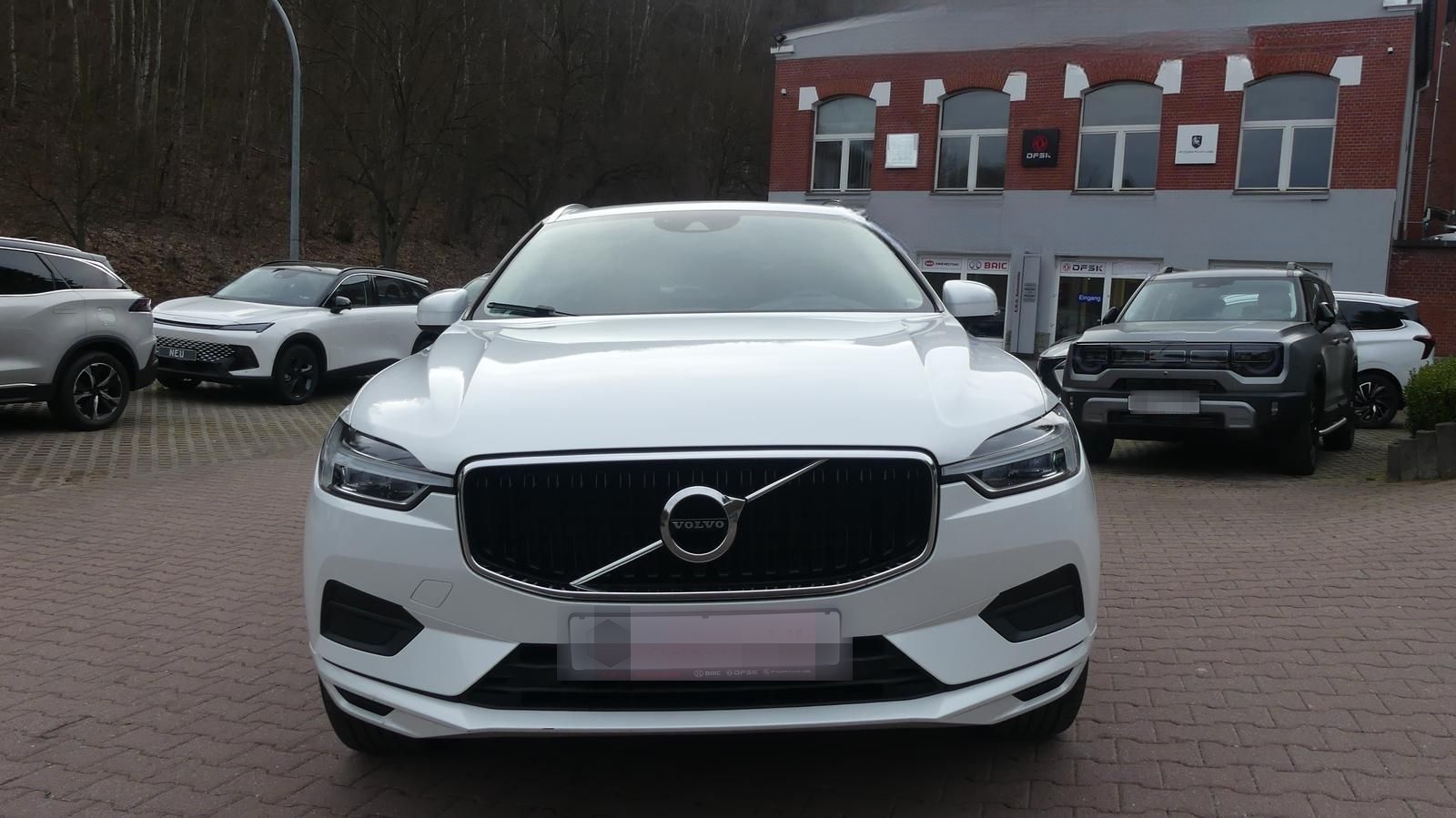 Volvo XC60*4WD*SHZ*Aut.*Leder*Navi*LED*Pano foto 2