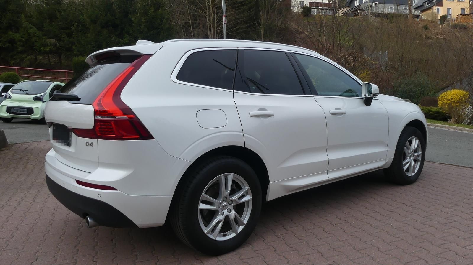 Volvo XC60*4WD*SHZ*Aut.*Leder*Navi*LED*Pano foto 5