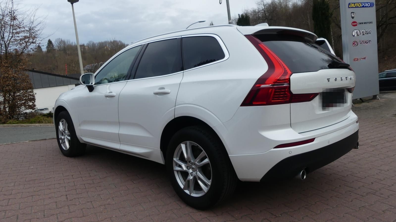 Volvo XC60*4WD*SHZ*Aut.*Leder*Navi*LED*Pano foto 7