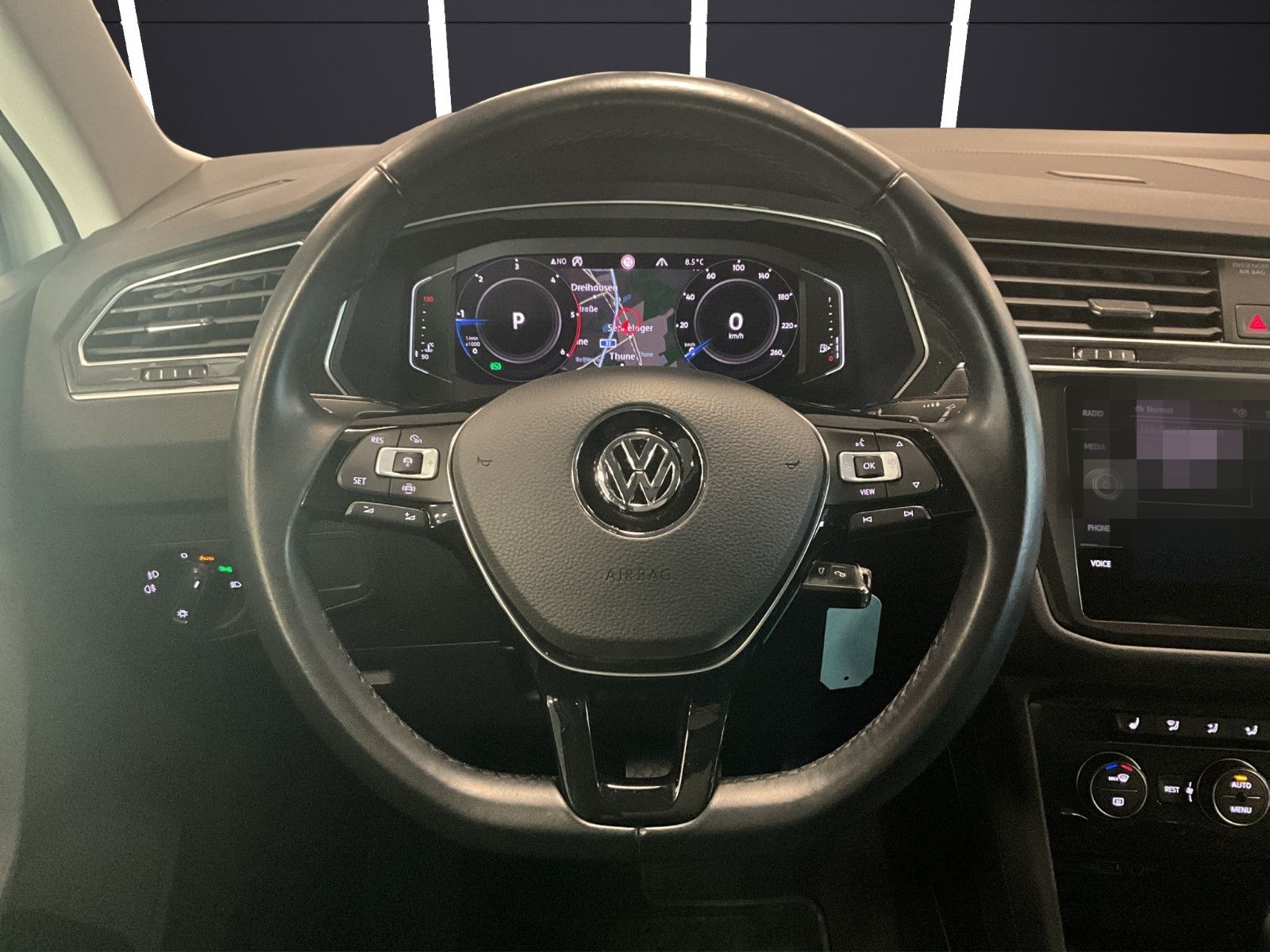 Volkswagen Tiguan Highline R-line 4Mo/Mirror/AHK/LED/ACC foto 10