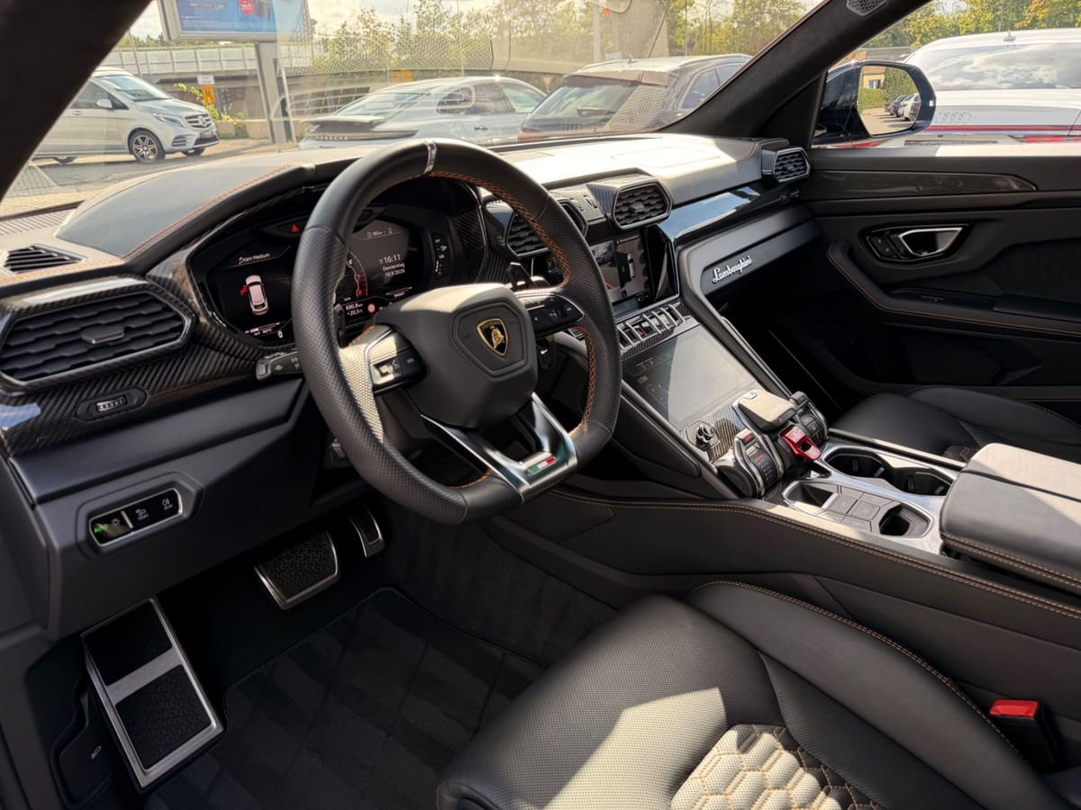Lamborghini Urus / FULL-CARBON-IN / PANORAMA / SENSONUM foto 17