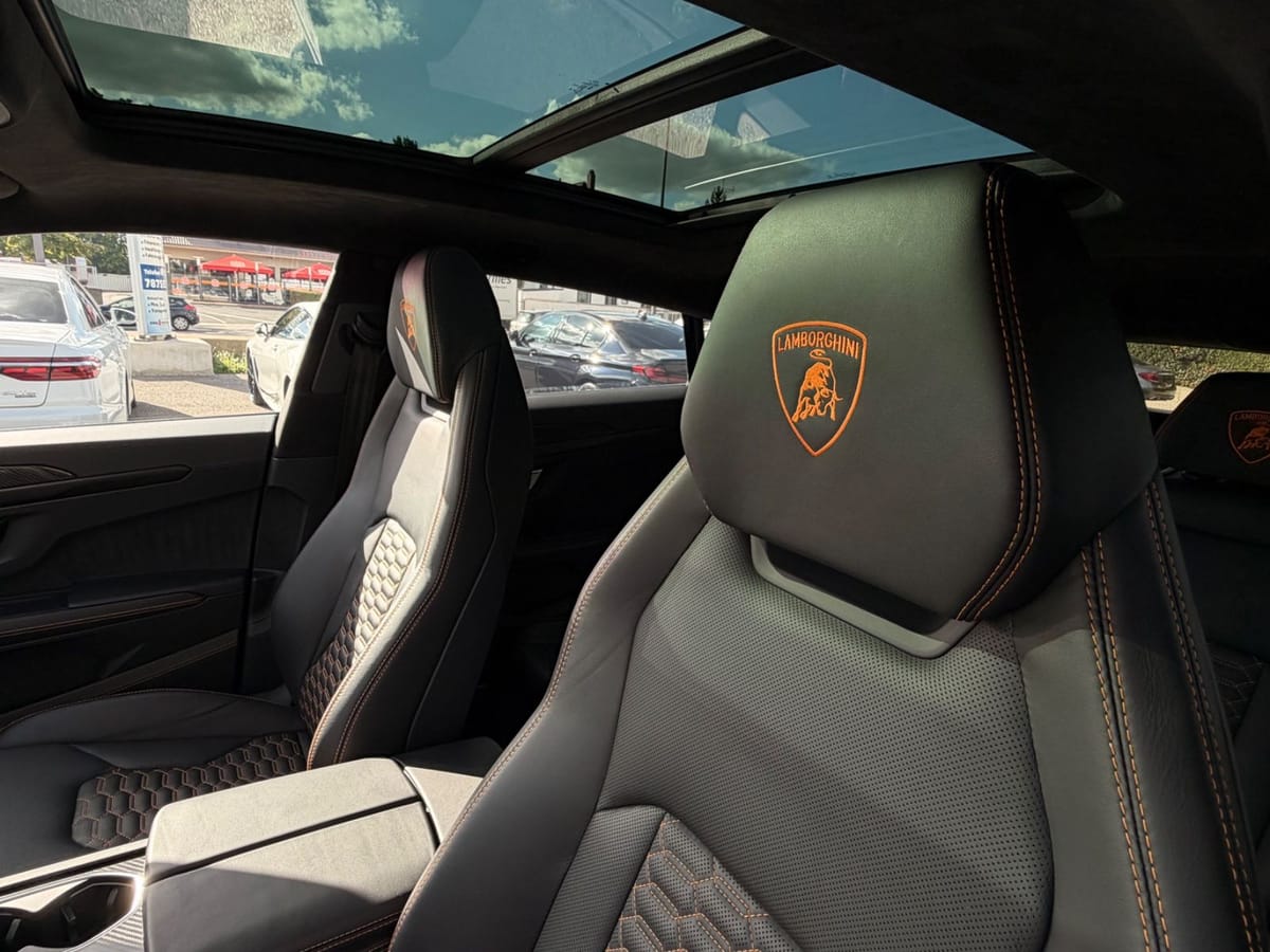 Lamborghini Urus / FULL-CARBON-IN / PANORAMA / SENSONUM foto 23