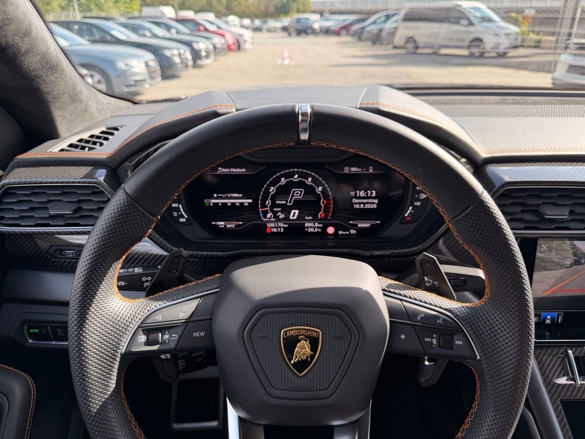 Lamborghini Urus / FULL-CARBON-IN / PANORAMA / SENSONUM foto 24