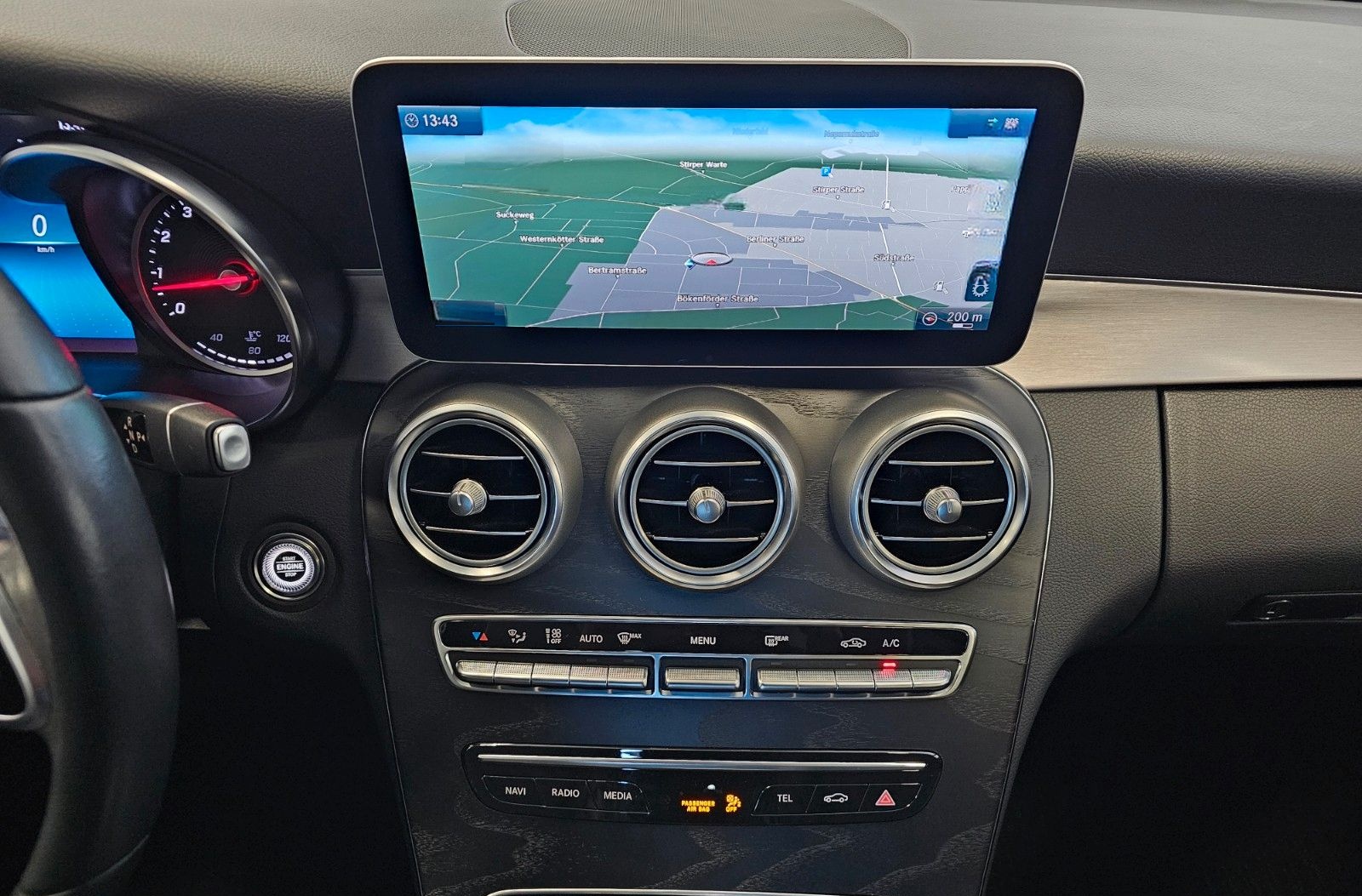 Mercedes-Benz C 180  CGI Avantgarde + Navi/LED/ACC/RFK/Klima foto 14