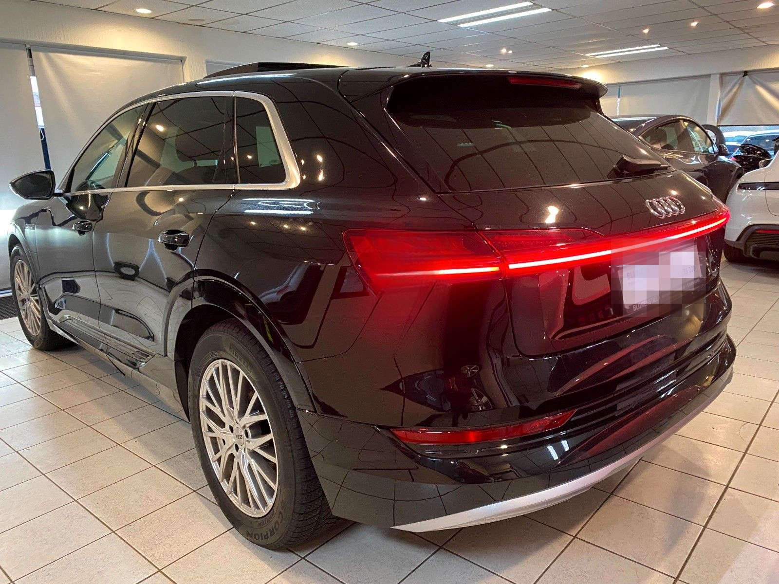 Audi e-tron55+Radar+Matrix+Panodach+Virtual+360Kamera foto 8