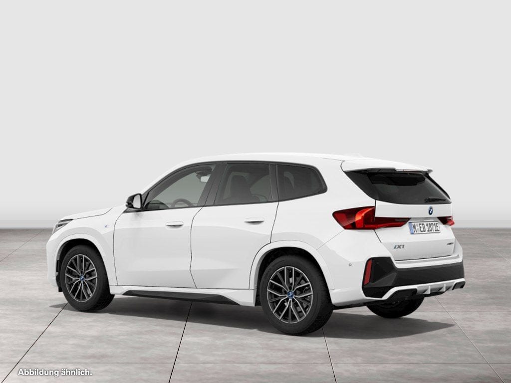BMW iX1 xDrive30 M Sport RFK NAVI LED Sound Syst. foto 6