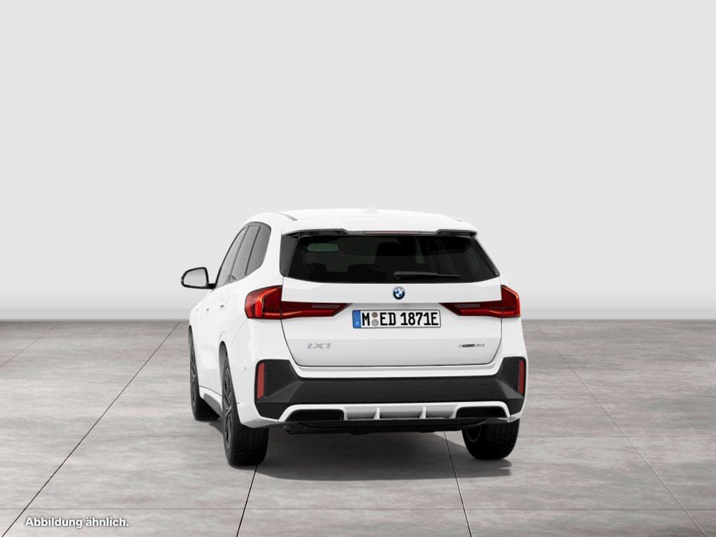 BMW iX1 xDrive30 M Sport RFK NAVI LED Sound Syst. foto 7