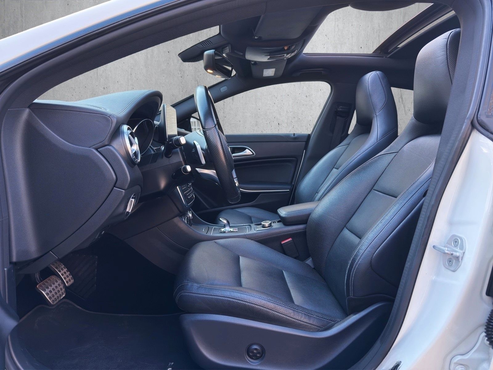 Mercedes-Benz CLA 45 AMG°4-MATIC°PANO°XENON°MEMORY°KAM°82TKM° foto 11