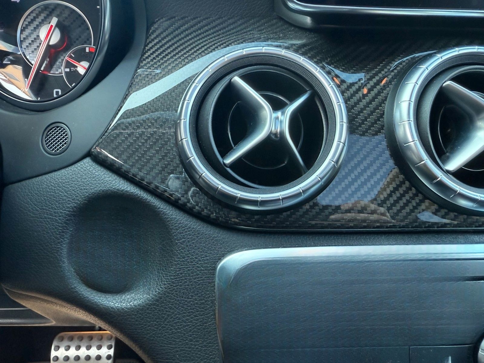 Mercedes-Benz CLA 45 AMG°4-MATIC°PANO°XENON°MEMORY°KAM°82TKM° foto 18
