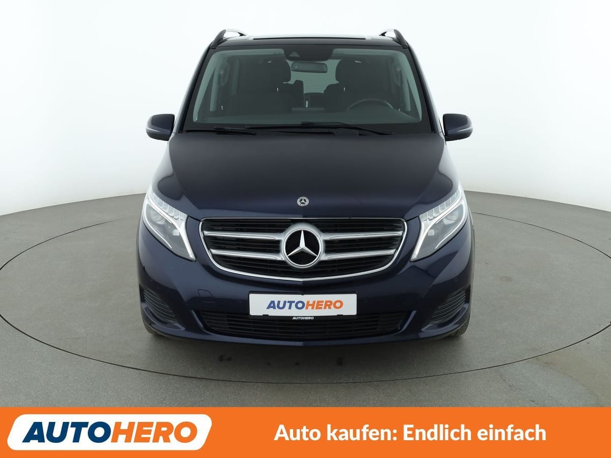 Mercedes-Benz V 220 d lang BlueTEC Edition Aut. LED TEMPO CAM foto 9