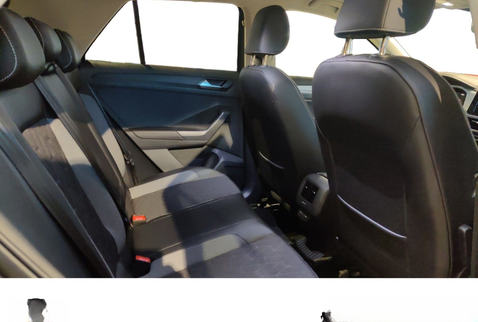 Volkswagen T-Roc 1.0 TSI Life LED+NAVI+SHZ foto 15