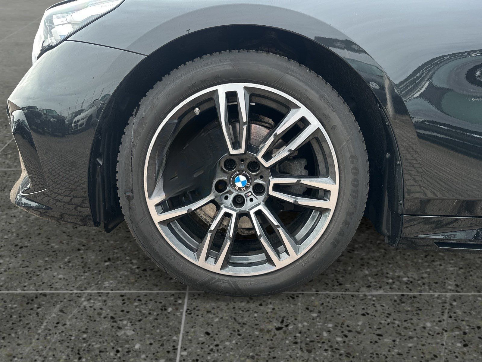 BMW 520d Touring M Sportpaket Head-Up HK HiFi DAB foto 11