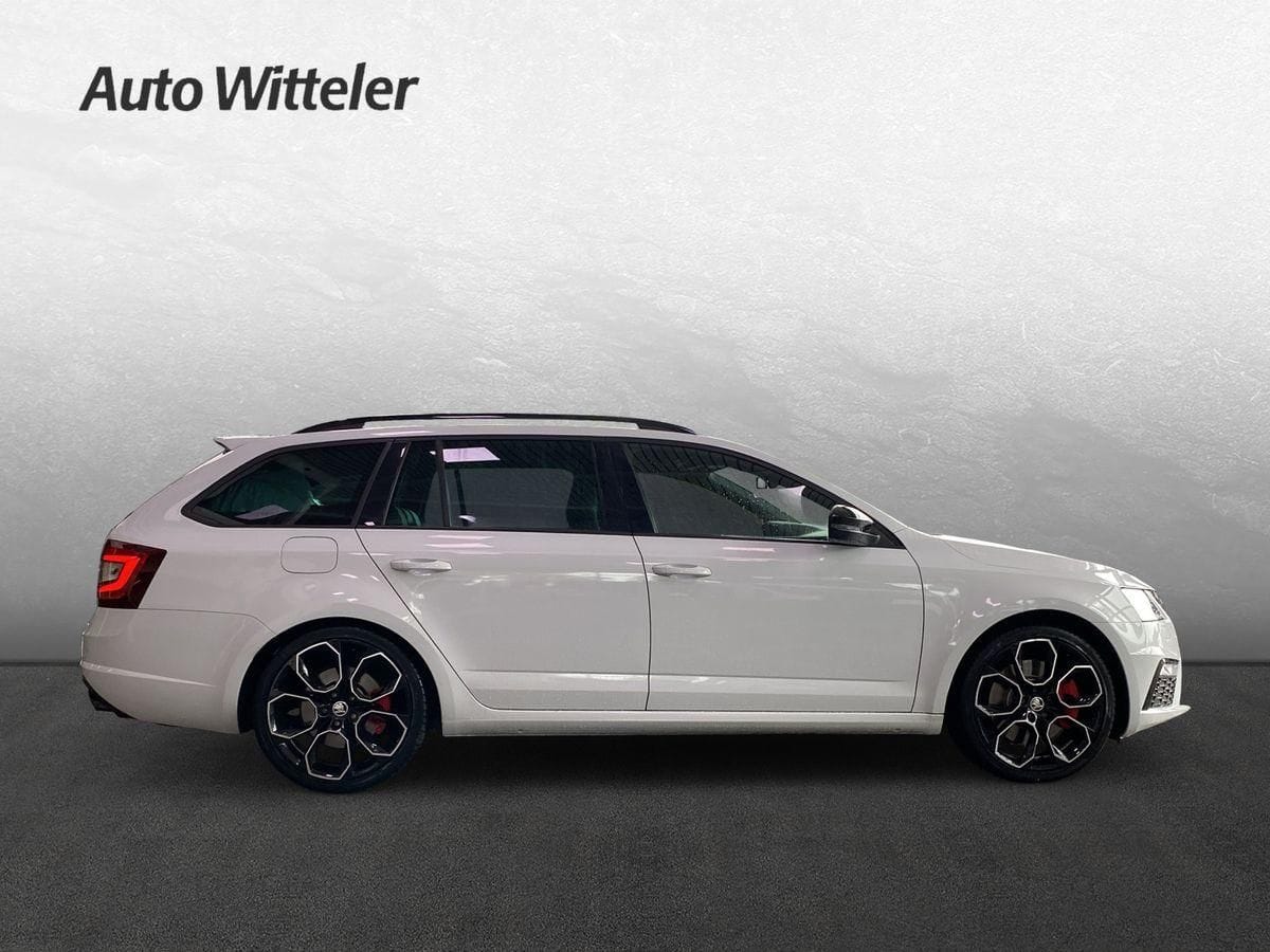 Skoda Octavia RS Combi 2.0 TSI PANO 8fach NAVI DCC ACC foto 4