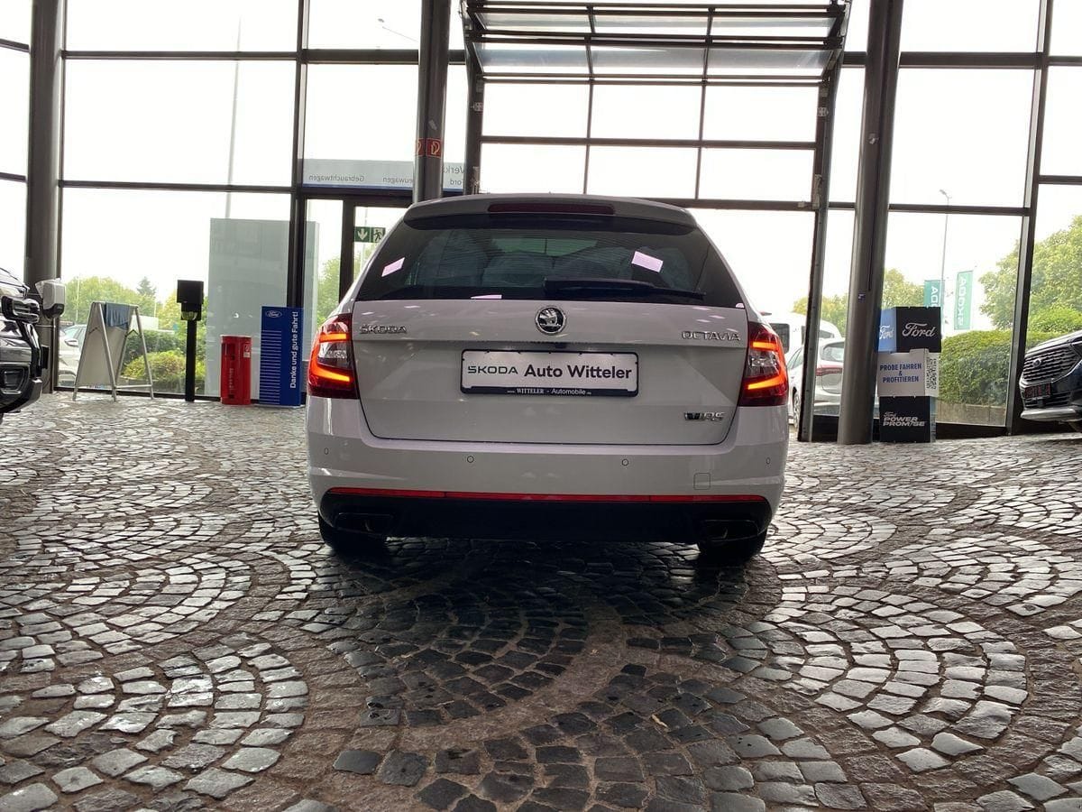Skoda Octavia RS Combi 2.0 TSI PANO 8fach NAVI DCC ACC foto 10