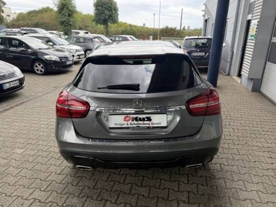 Mercedes-Benz GLA 200 1.6 Night-Paket LED Navi 360°Kamera foto 6