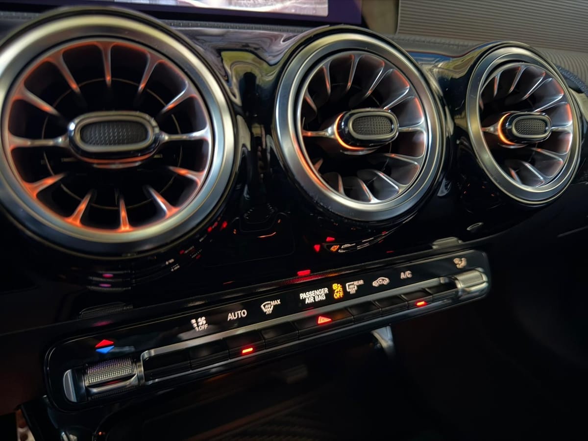 Mercedes-Benz CLA 250 Shooting Brake AMG-line 4Matic / AHK foto 21