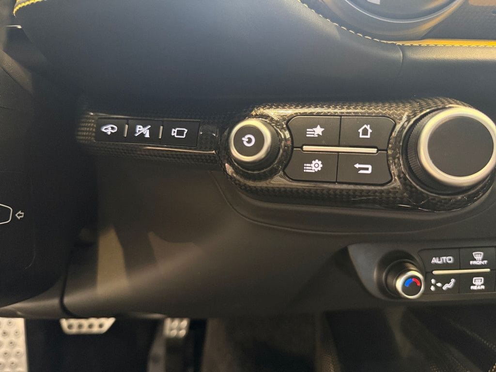 Ferrari 812 Superfast Painted Shields*Racing Seats foto 18