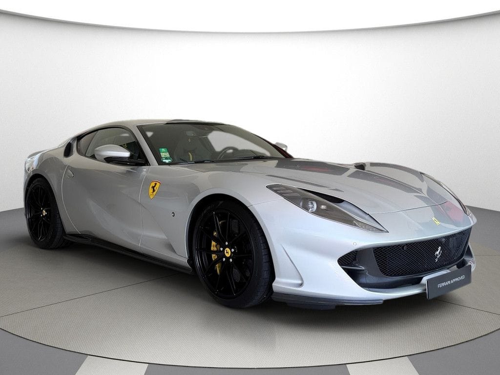 Ferrari 812 Superfast Painted Shields*Racing Seats foto 24