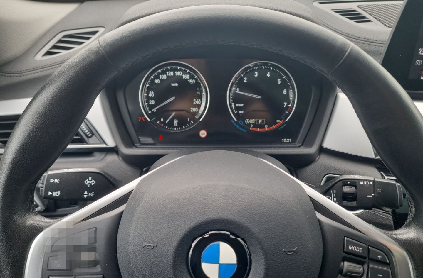 BMW X2 sDrive 18i+ACC+HUD+EL. PANODACH+Navi+PARKASSI foto 17