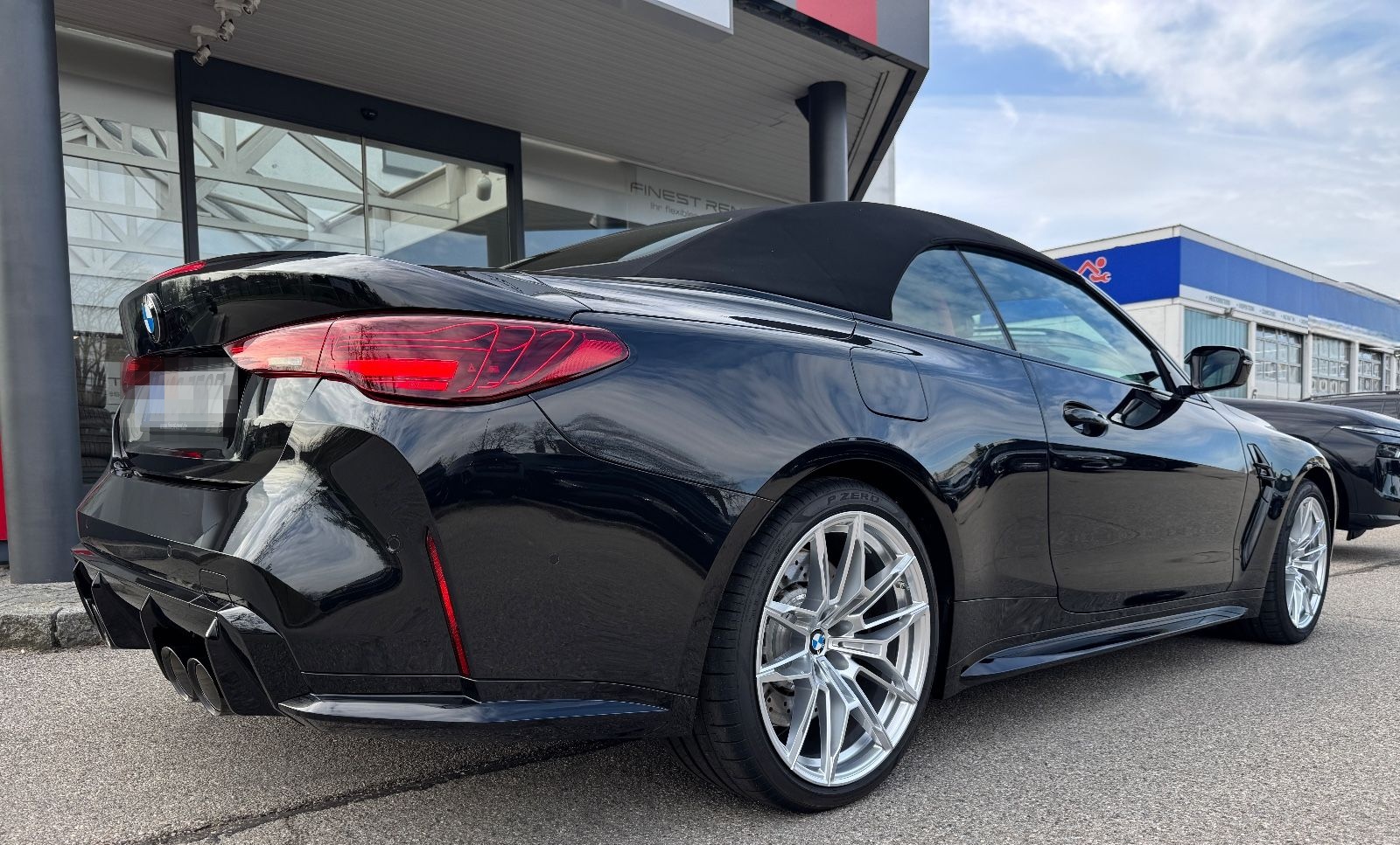 BMW M4 Competion Cabrio 530hp/Black-Red-Carbon/Full! foto 3