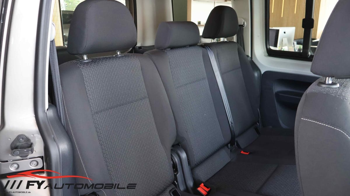 Volkswagen Caddy Trendline BMT 5 Sitzer Stand Heizung  foto 16