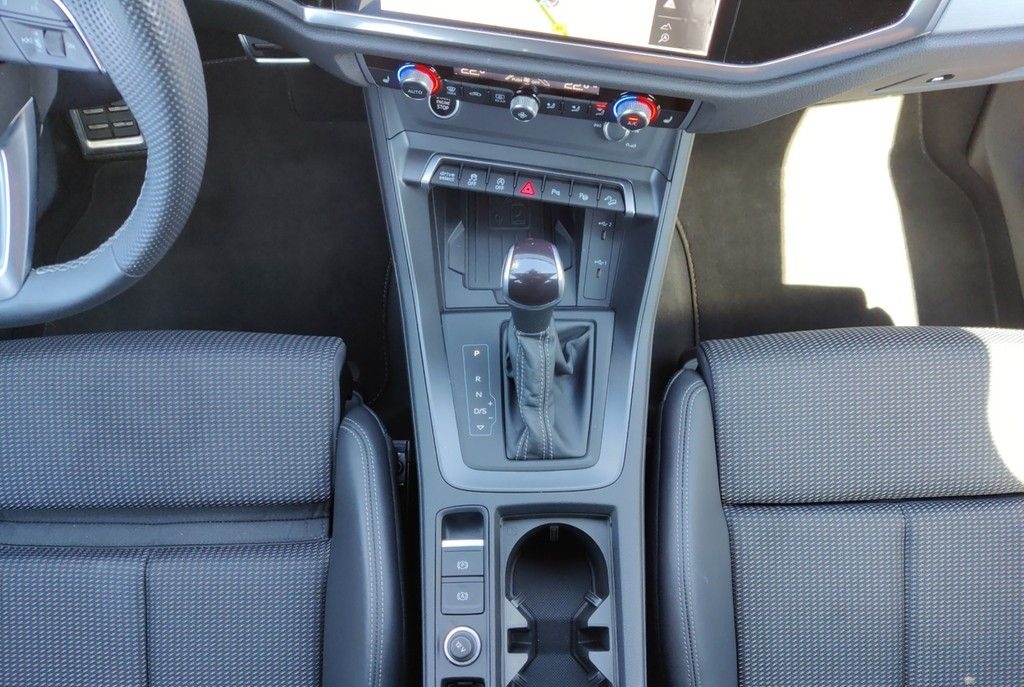 Audi Q3 Sportback 45 TFSI quattro S tronic S line MAT foto 15