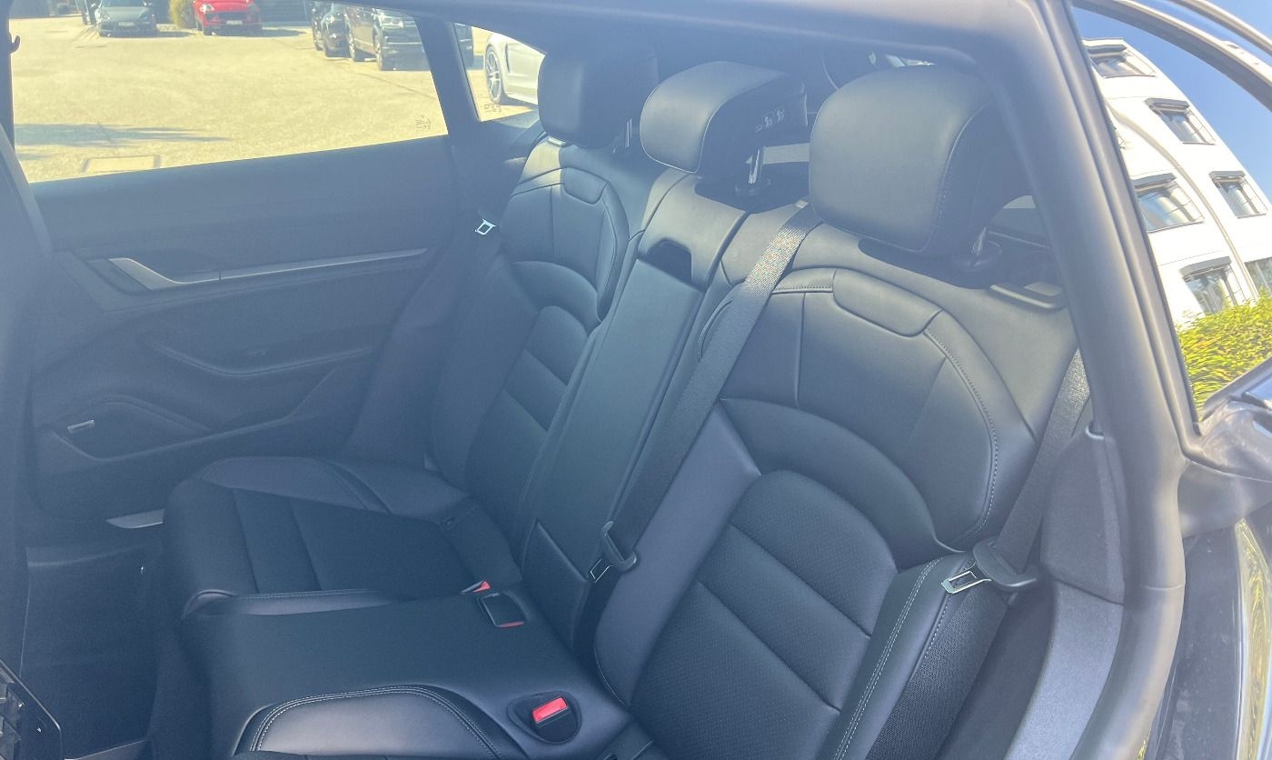 Porsche Taycan Sport Turismo | Performancebatterie Plus foto 25