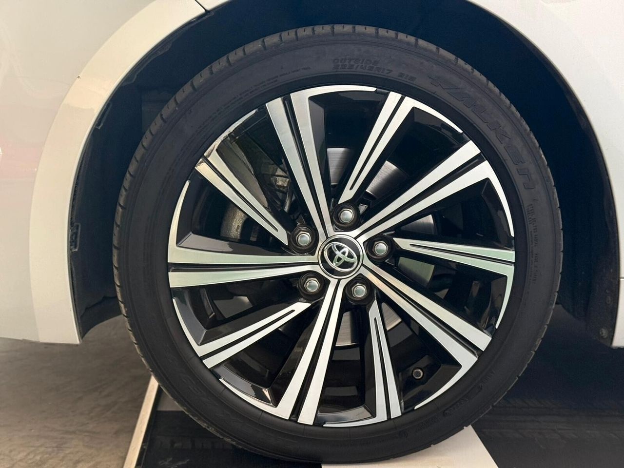Toyota Corolla Touring Sports 2.0 Hybrid Style foto 6